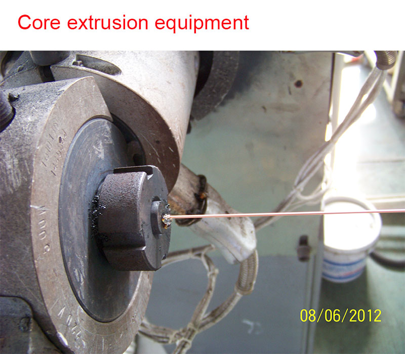 Equipamento de produ&ccedil;&atilde;o de cabos de rede 5